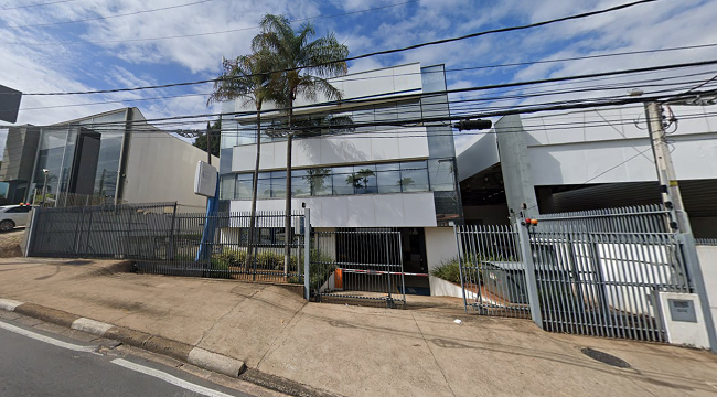 PRÉDIO COMERCIAL DE 1307 M² SOBRE TERRENO DE 1003 M² COM ESTACIONAMENTO COBERTO EM CAMPINAS/SP