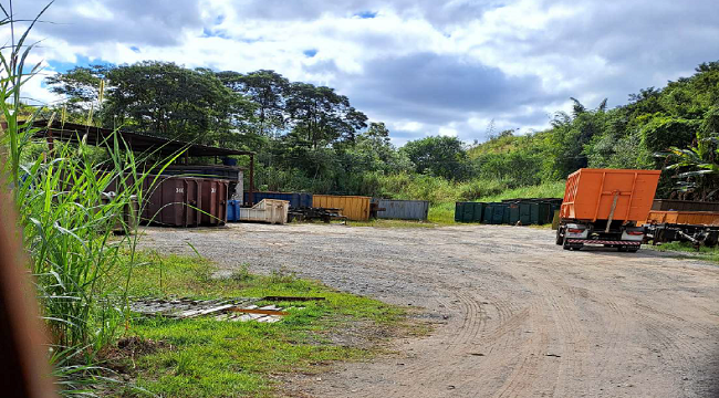 TERRENO URBANO COM ÁREA DE 7.569 M² EM PIRAÍ/RJ