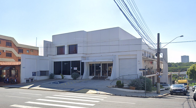 PRÉDIO COMERCIAL COM 1234 M² SOBRE TERRENO DE 729 M² EM RIBEIRÃO PRETO/SP