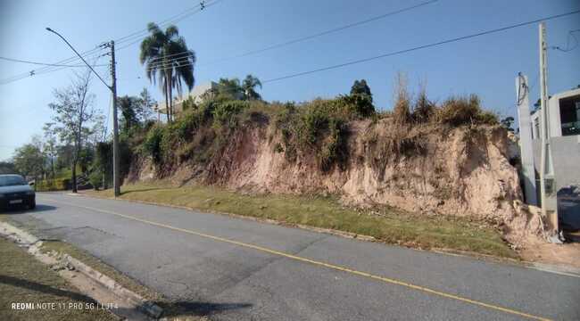 TERRENO COM 3.066,53 M² NO RESIDENCIAL ECOVILLE EM ARAÇARIGUAMA/SP