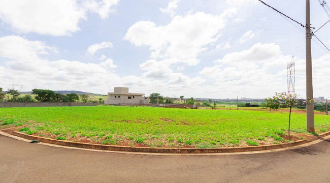 TERRENO DE 633 M² NO RESIDENCIAL FLORISA NA CIDADE DE LIMEIRA/SP