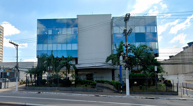 PRÉDIO COMERCIAL DE 2538 M² COM 40 VAGAS DE ESTACIONAMENTO NA ZONA OESTE DE SÃO PAULO/SP